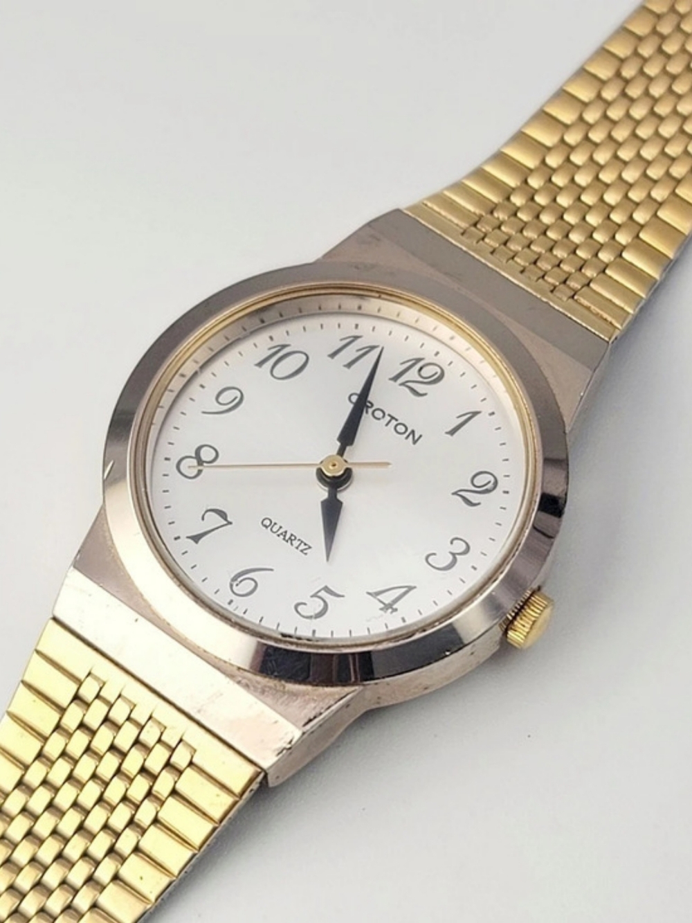Vintage Croton RT-119L Women's Quartz Watch White Dial Gold Tone Mesh